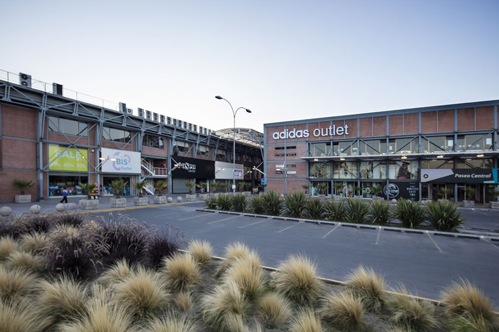 Tour de Compras Outlet Easton